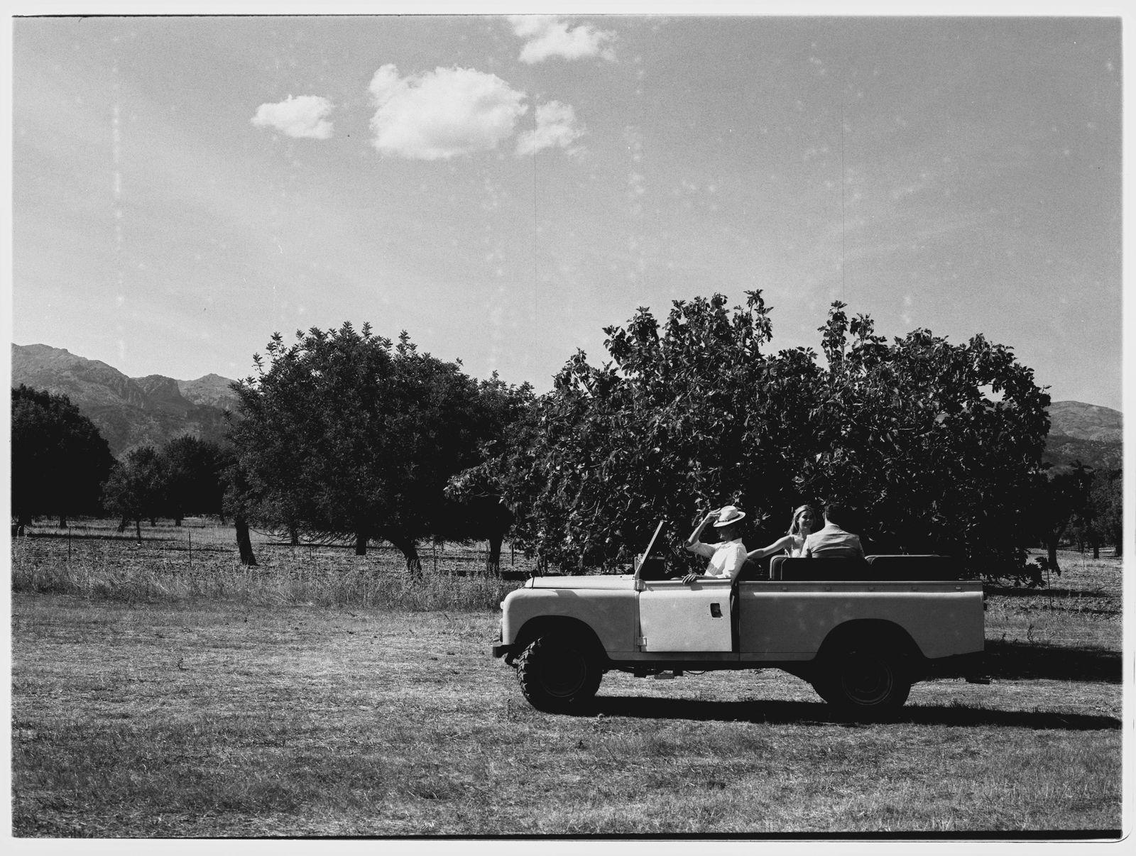 Alix and Scott's wedding on 35mm film at Finca Binissatí, Mallorca
