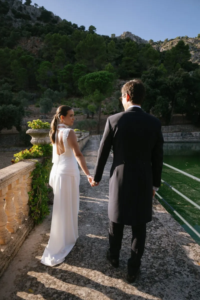Couple portraits in the clastra at Comassema, Bunyola, Mallorca