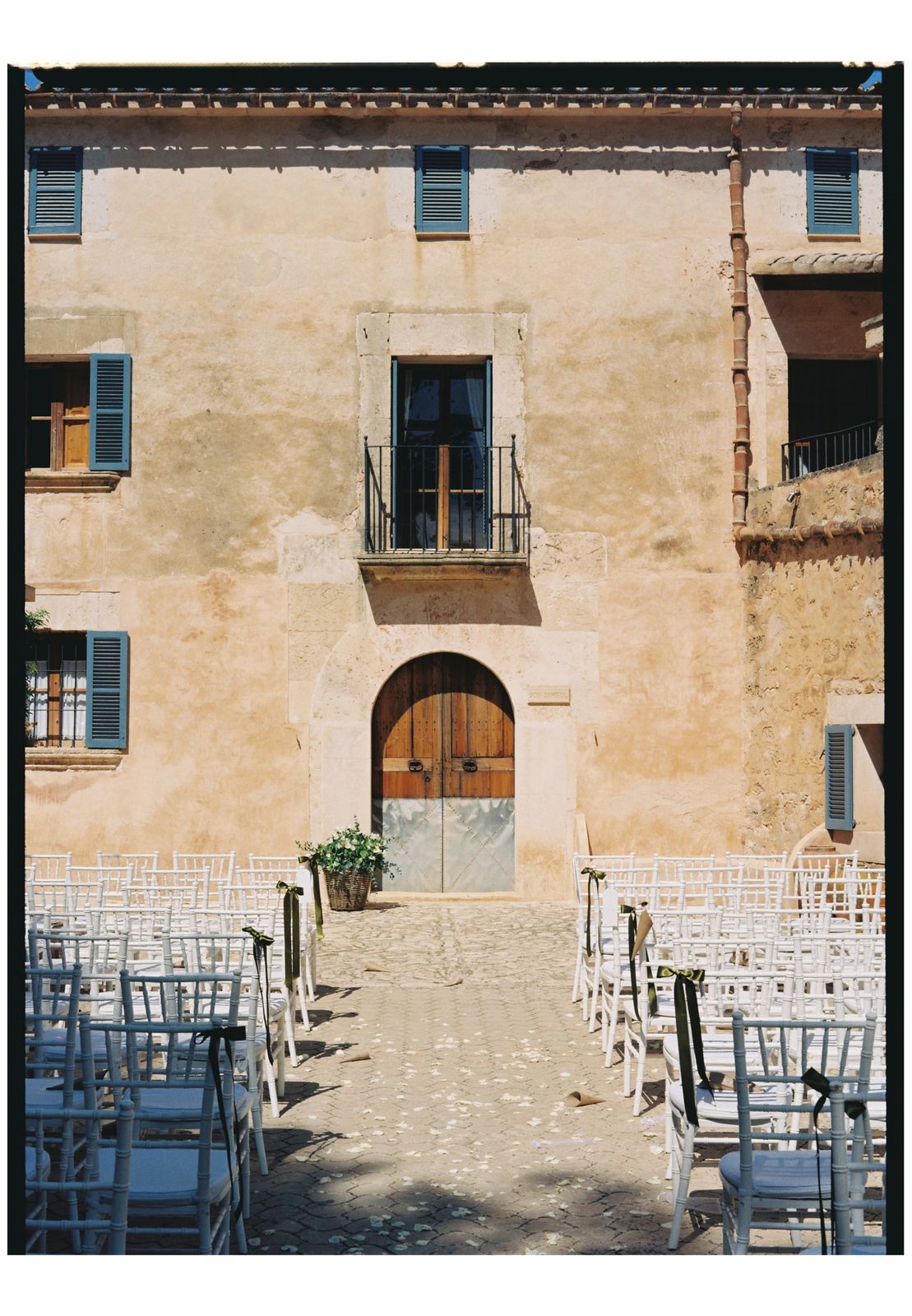 Chloe and Shaun's wedding on 35mm film at Son Sampol, Llucmajor, Mallorca
