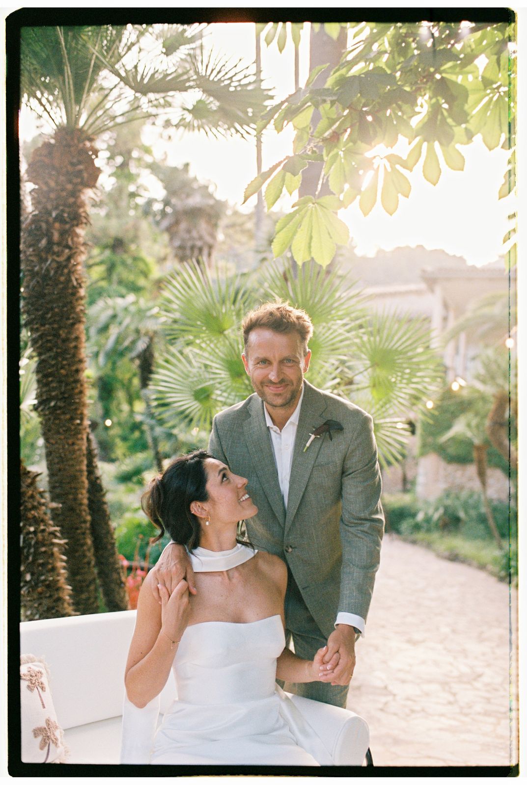 Wedding photograph on 35mm film at Jardines de Alfabia, Mallorca