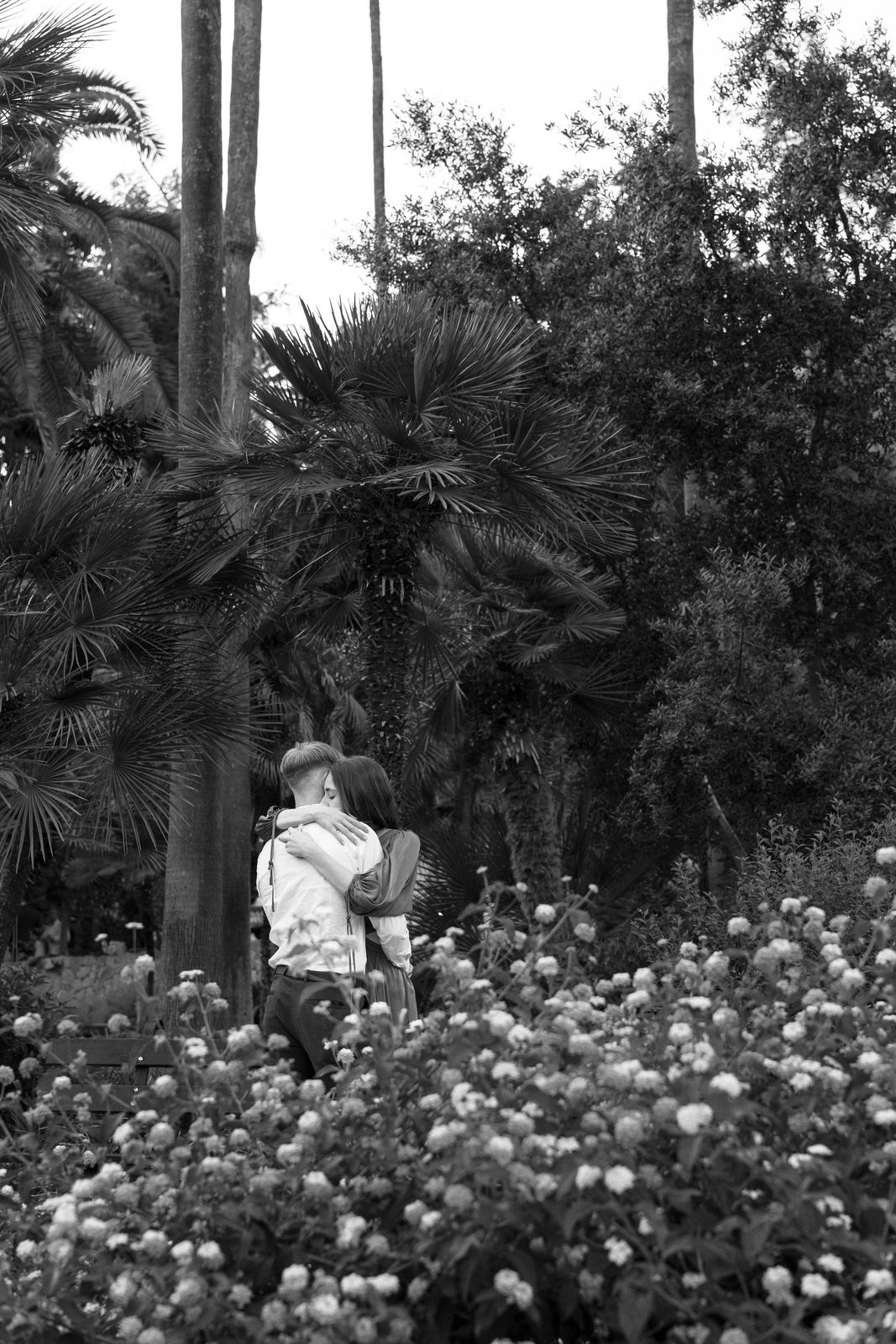 Documentary wedding photograph at Jardines de Alfabia, Mallorca