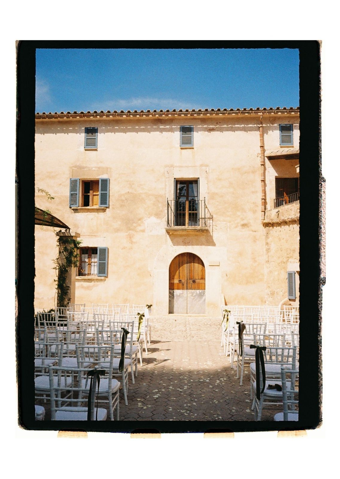 Wedding photograph on 35mm film at Son Sampol, Llucmajor, Mallorca
