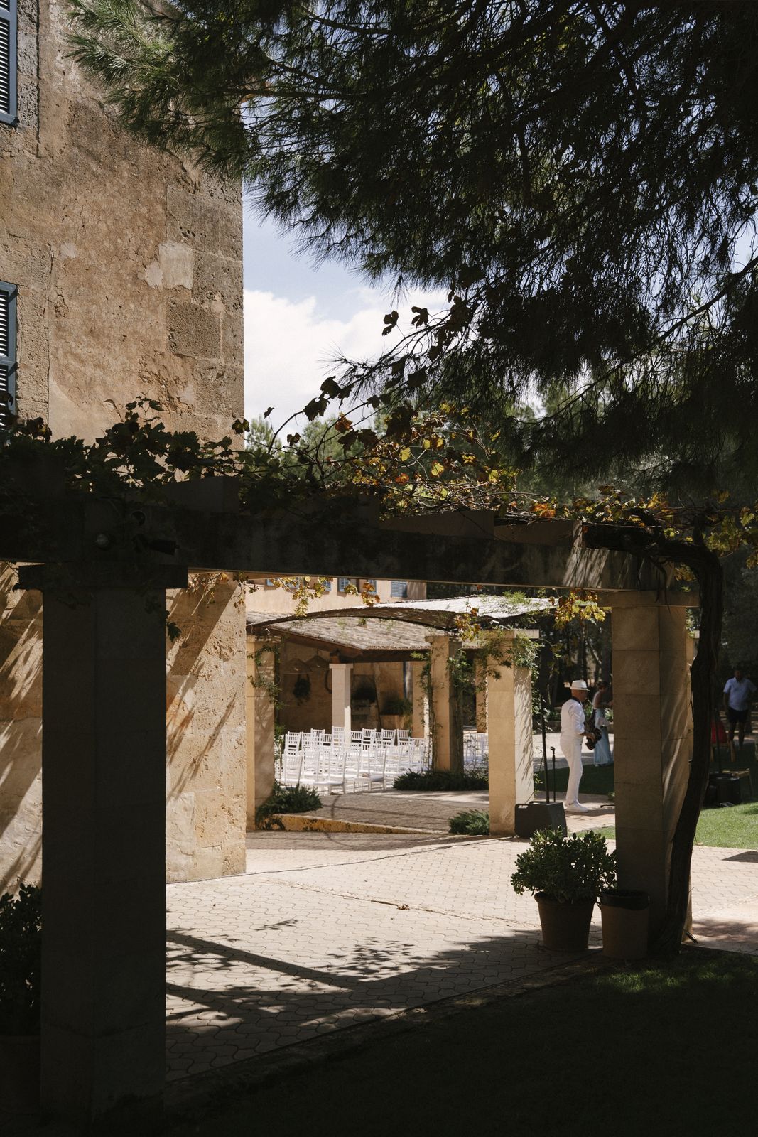 Documentary wedding photograph at Son Sampol, Llucmajor, Mallorca